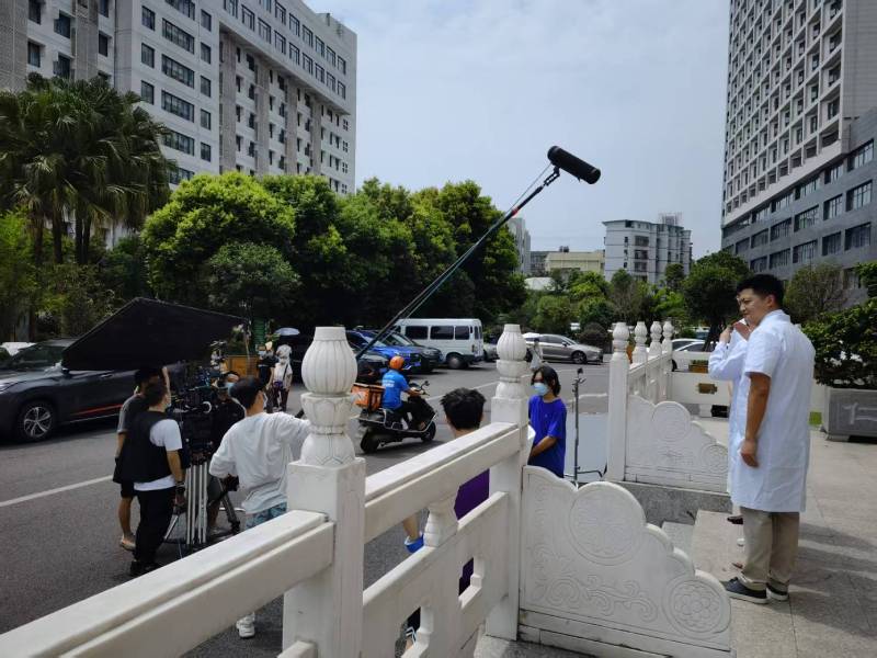 余杭区广告片拍摄公司低成本实现高规格制作的诀窍